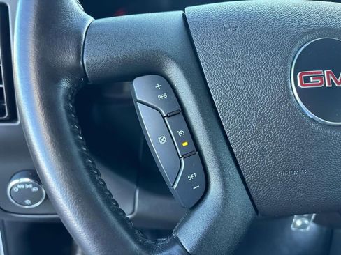 Used 2022 GMC Savana 3500 w/ Power Convenience Package image 14