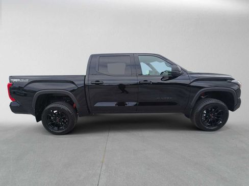 Used 2026 Toyota Tundra SR5 w/ TRD Off-Road Premium Package AWD/4WD image 8