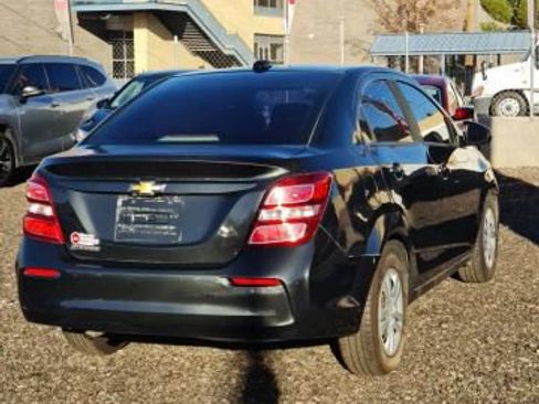 Used 2017 Chevrolet Sonic LS image 6