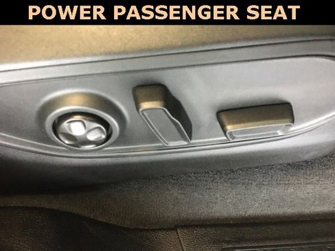 Used 2025 Jeep Grand Cherokee L Limited w/ Trailer Tow Package image 36