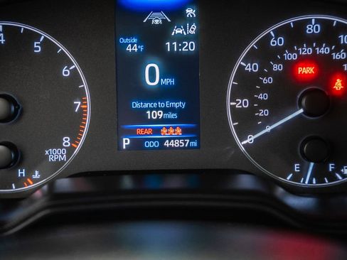 Used 2024 Toyota Corolla LE image 37