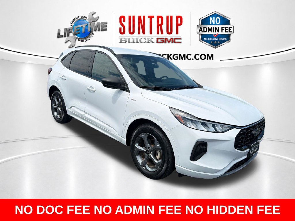 Used 2023 Ford Escape ST-Line w/ Tech Pack #1 AWD/4WD image 8