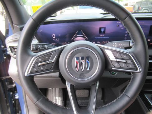 Used 2026 Buick Enclave Preferred FWD image 24