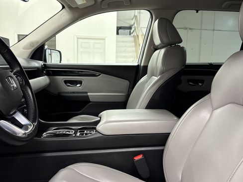 Used 2023 Honda Pilot EX-L image 4