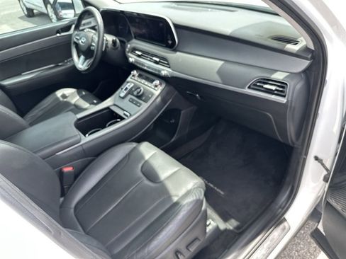 Used 2022 Hyundai Palisade SEL w/ Premium Package FWD image 27
