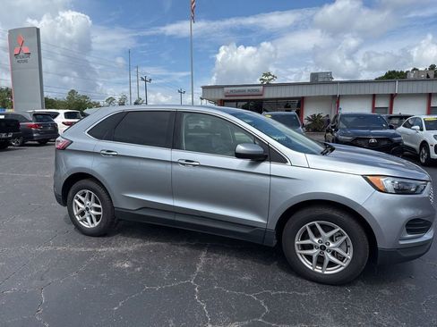 Used 2024 Ford Edge SEL AWD/4WD image 5