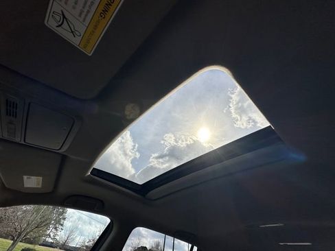 Used 2017 Honda Pilot EX-L image 28