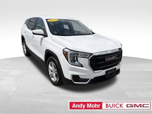 Used 2024 GMC Terrain SLE FWD image 3