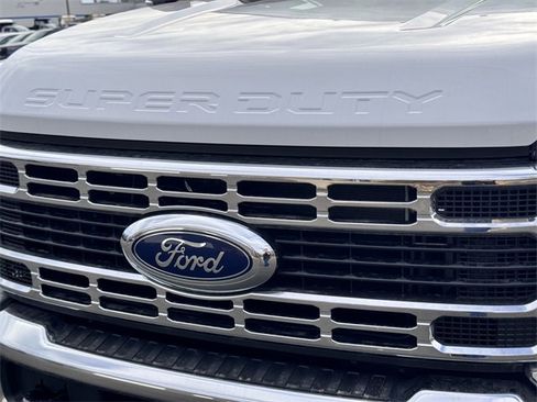 New 2025 Ford F350 XL w/ XL Chrome Package image 5
