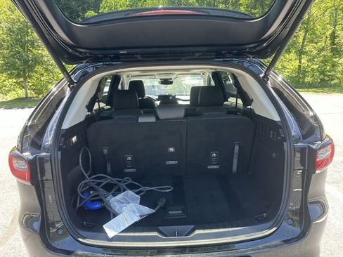 Used 2024 MAZDA CX-90 Plug-In Hybrid w/ Preferred AWD/4WD image 23