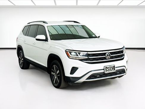 Used 2023 Volkswagen Atlas SE FWD image 3