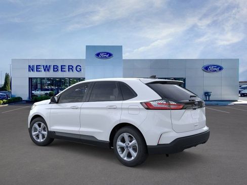 New 2024 Ford Edge SE image 6