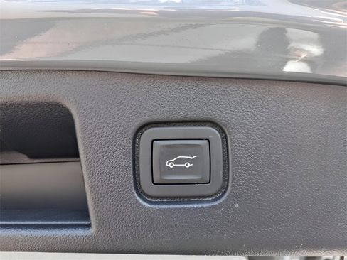 Used 2024 Honda Prologue Touring image 9