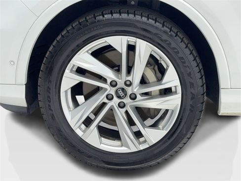 Used 2022 Audi Q7 3.0T Premium w/ Convenience Package image 51