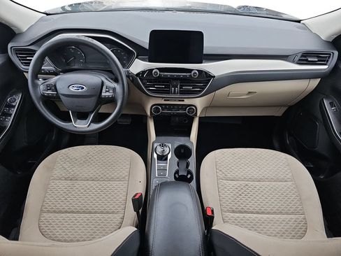 Used 2021 Ford Escape SE FWD image 9
