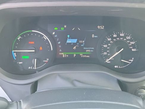 Used 2025 Toyota Sienna XLE w/ XLE Plus Package AWD/4WD image 30