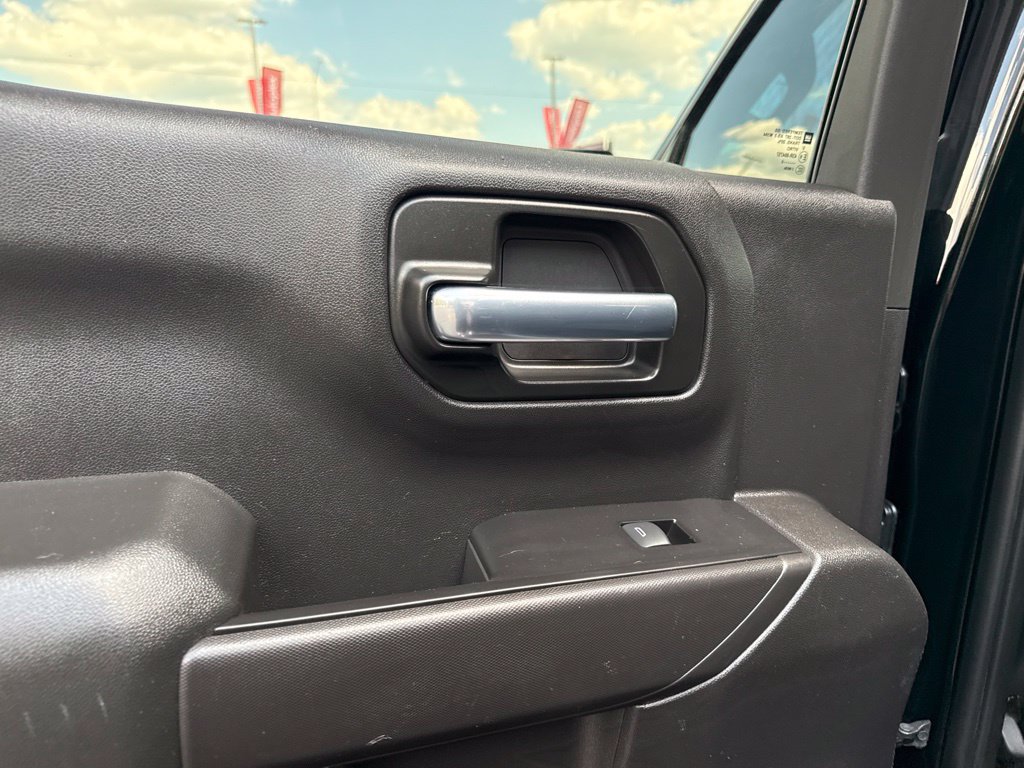 Used 2020 Chevrolet Silverado 1500 LT w/ Texas Edition RWD image 31