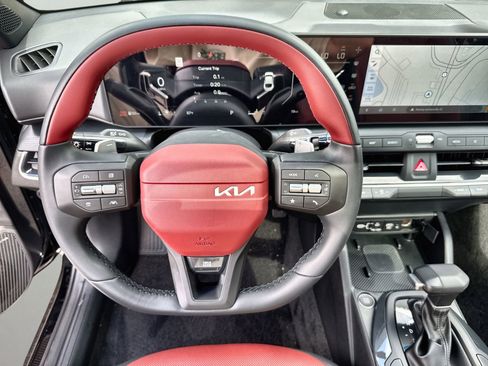 Used 2025 Kia K4 GT-Line w/ GT-Line Premium Package FWD image 29