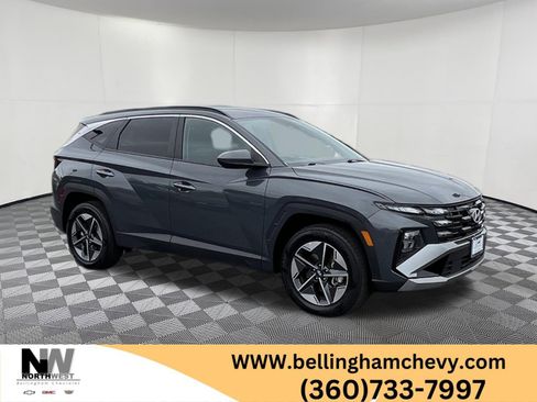 Used 2025 Hyundai Tucson SEL image 1