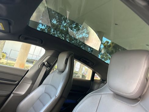 Used 2023 Porsche Taycan Base w/ Premium Package image 21