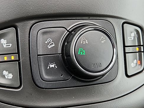 Used 2019 GMC Terrain SLT w/ Preferred Package AWD/4WD image 25