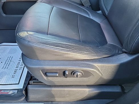 Used 2020 Chevrolet Silverado 1500 LT Trail Boss image 8