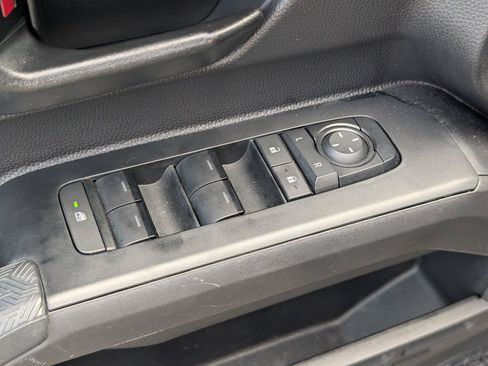 Used 2025 Toyota Tacoma TRD Pro AWD/4WD image 21