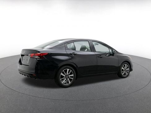 Used 2025 Nissan Versa SV FWD image 9