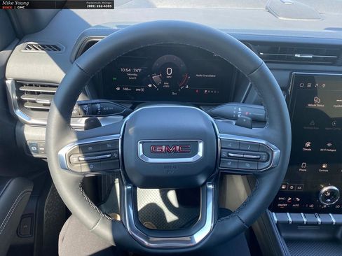 New 2026 GMC Terrain Elevation w/ Elevation Premium Package AWD/4WD image 18