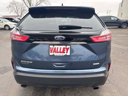 Certified 2019 Ford Edge SE image 28