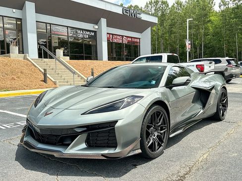 Used 2023 Chevrolet Corvette Z06 w/ Stealth Interior Trim Package RWD image 1
