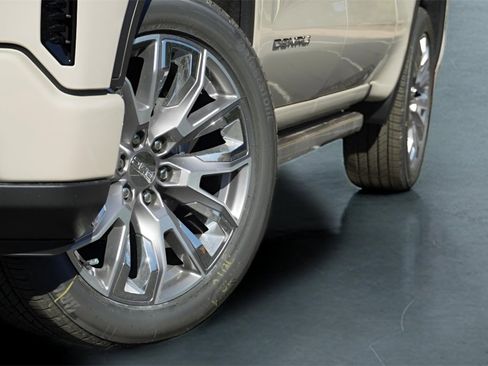 New 2026 GMC Sierra 1500 Denali image 3