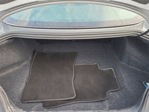 Used 2024 Ford Mustang Premium image 9