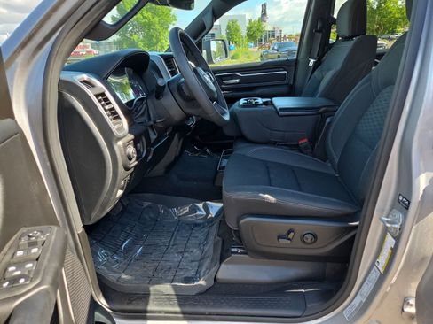 Used 2025 RAM 1500 Big Horn AWD/4WD image 19