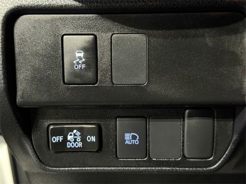 Used 2023 Toyota Tacoma SR image 40