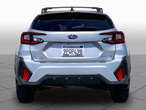 Used 2024 Subaru Crosstrek 2.0i Premium AWD/4WD image 4