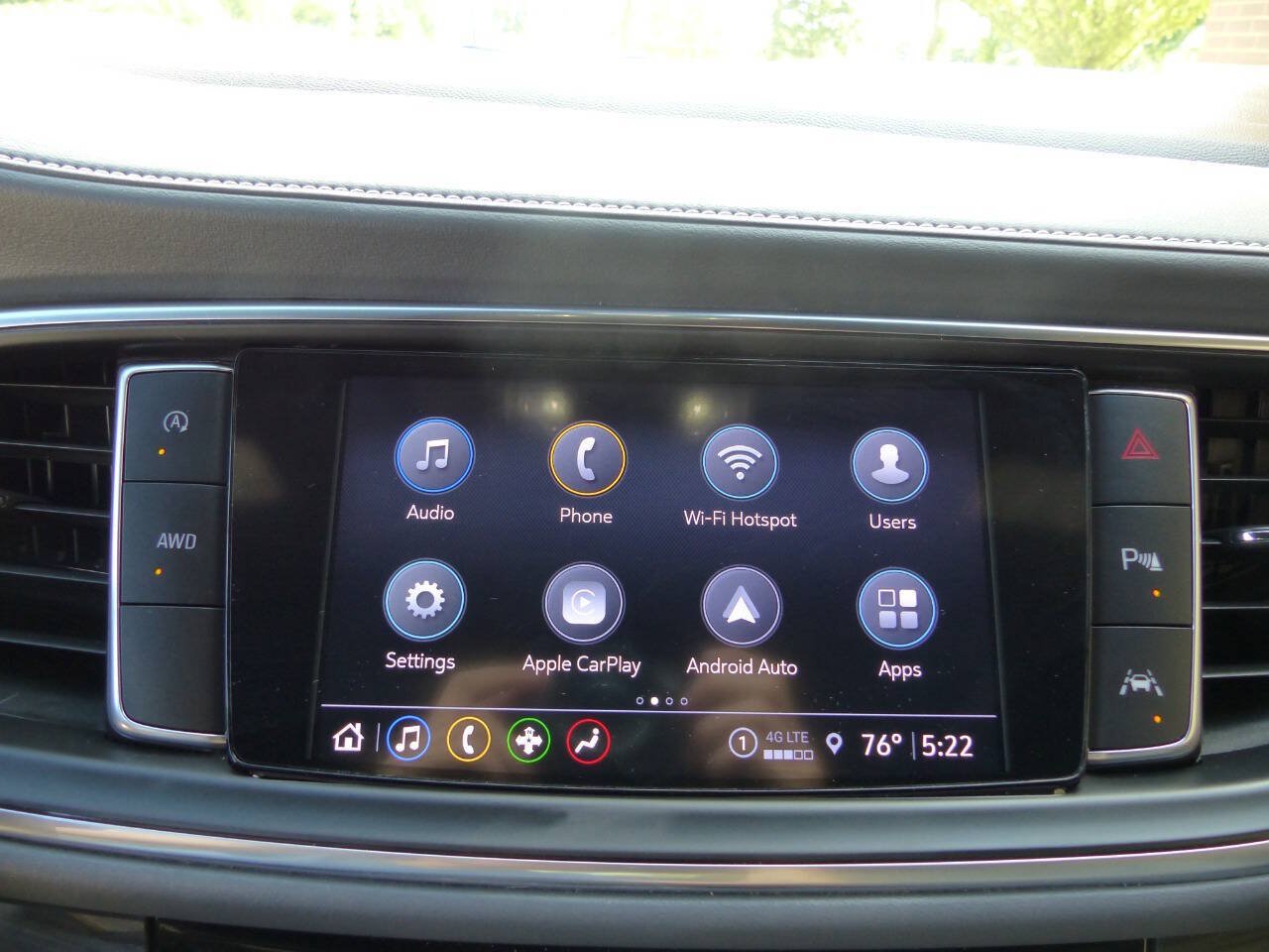 Used 2023 Buick Enclave Essence AWD/4WD image 29