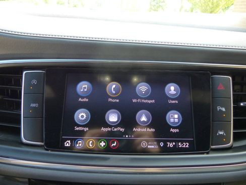 Used 2023 Buick Enclave Essence AWD/4WD image 29