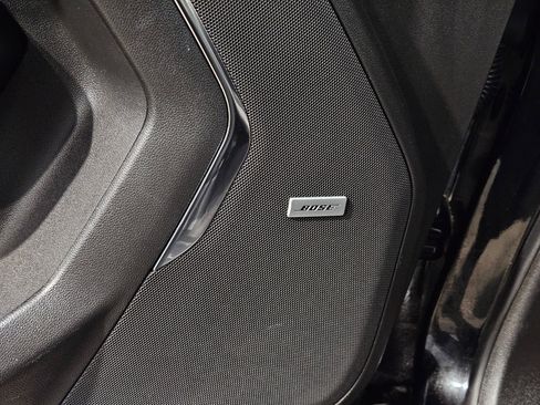 Used 2022 GMC Yukon AT4 AWD/4WD image 23