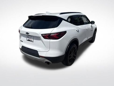 Used 2022 Chevrolet Blazer LT FWD image 5