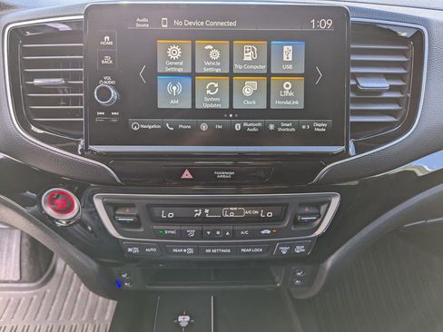 Used 2024 Honda Ridgeline Black Edition image 18