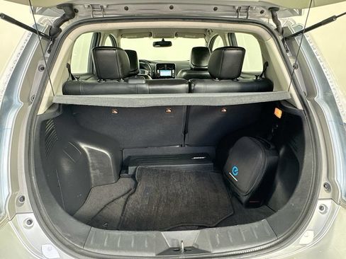 Used 2014 Nissan Leaf SL w/ Premium Package FWD image 31