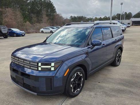 Used 2025 Hyundai Santa Fe SEL image 1