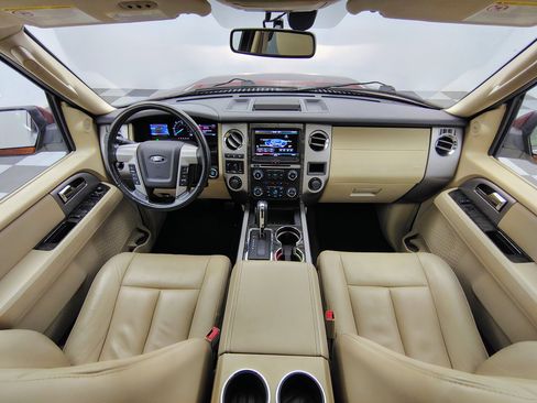 Used 2015 Ford Expedition Limited w/ Equipment Group 301A image 2