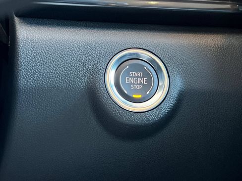 New 2027 GMC Terrain AT4 w/ Convenience Package III AWD/4WD image 24