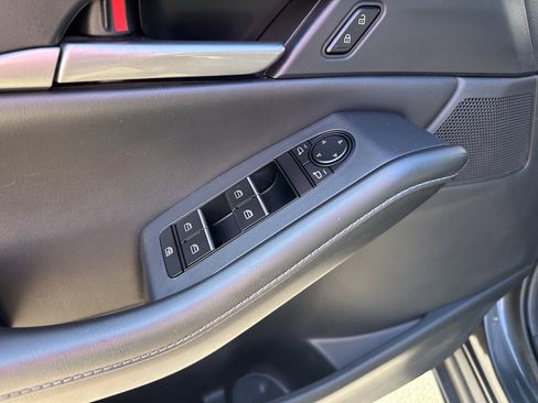 Used 2023 MAZDA CX-30 AWD 2.5 S w/ Select Package image 23