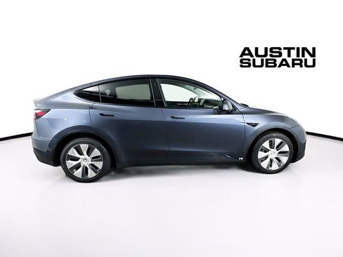 Used 2023 Tesla Model Y Long Range image 8