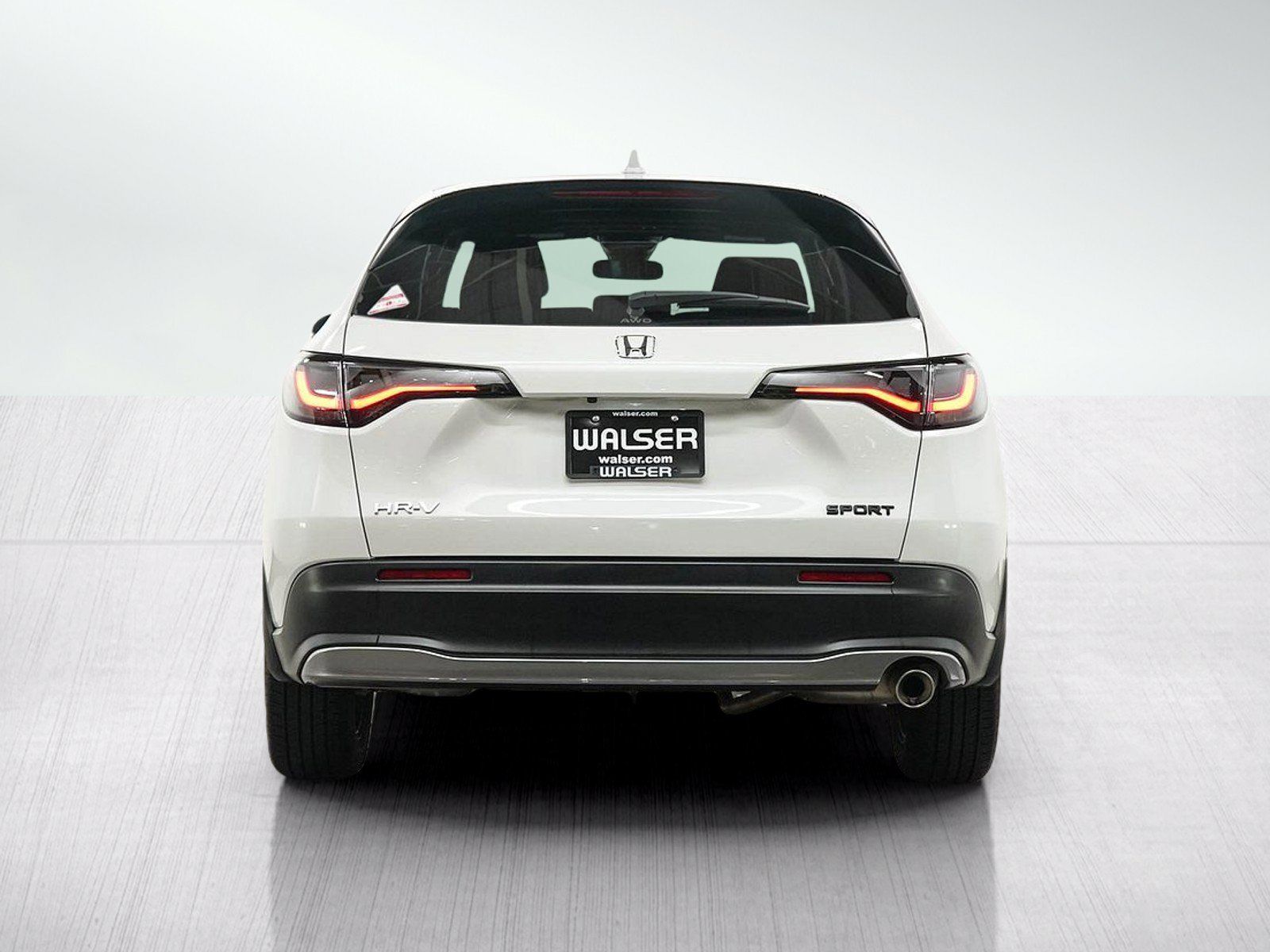 Used 2025 Honda HR-V Sport image 4
