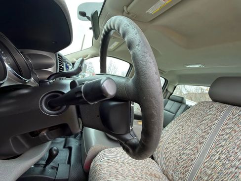 Used 2013 Chevrolet Silverado 3500 W/T image 37