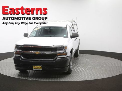 Used 2018 Chevrolet Silverado 1500 W/T RWD image 50